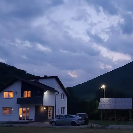 Luxury House 